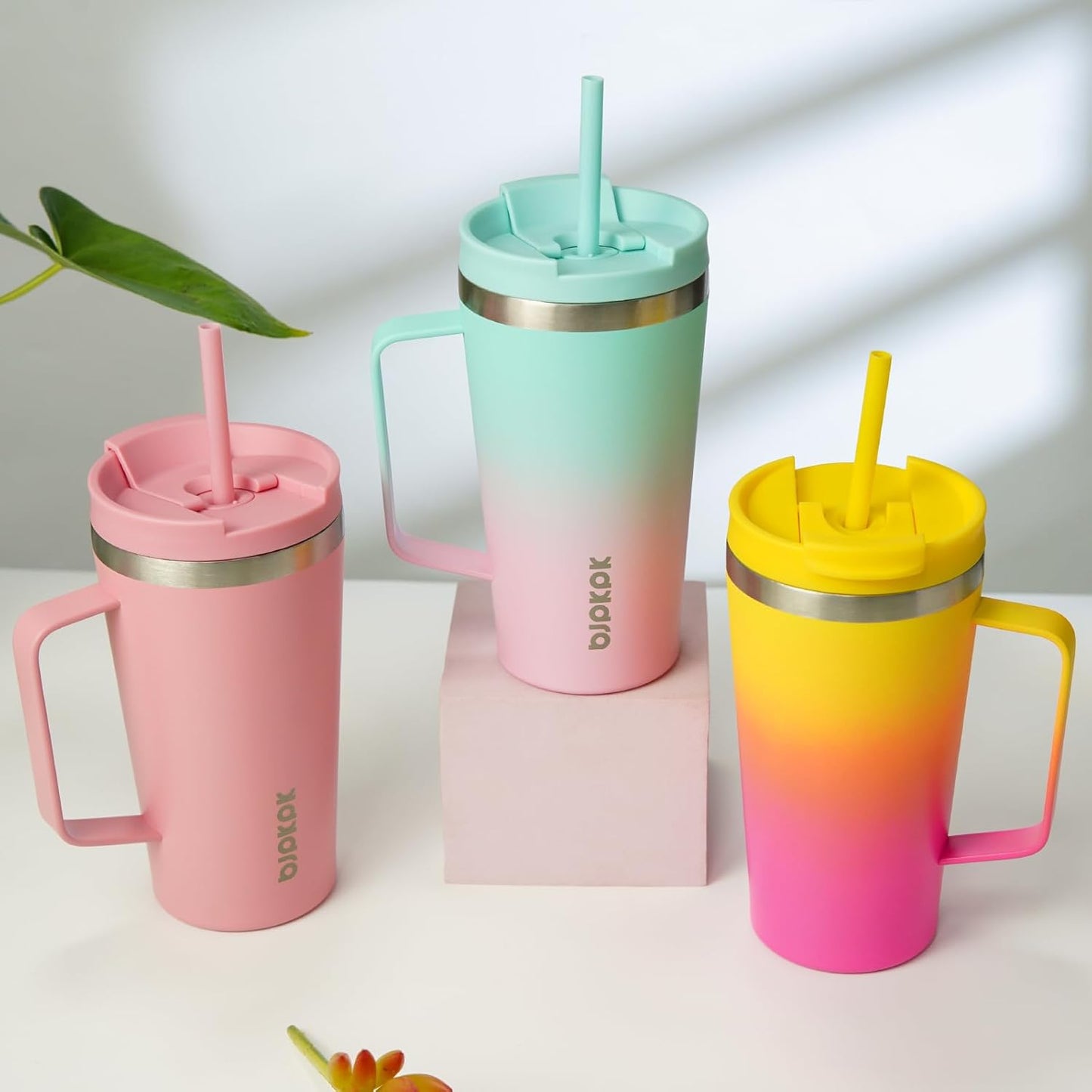 BJPKPK Insulated Tumbler with Handle, 22oz Insulated Tumblers with Lid and Straw, Stainless Steel Metal Water Bottles, Coffee Travel Mugs, Cups, Light Pink