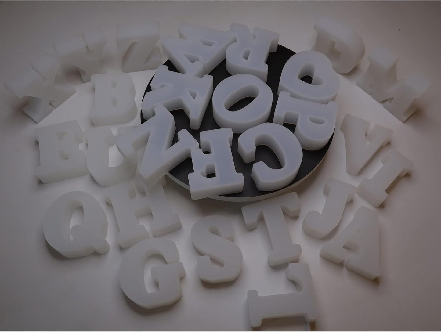 ESEDAGE 2.5 Inch 26 Pack English Alphabet Silicone Mold for Resin Casting - Capital Letter Mold