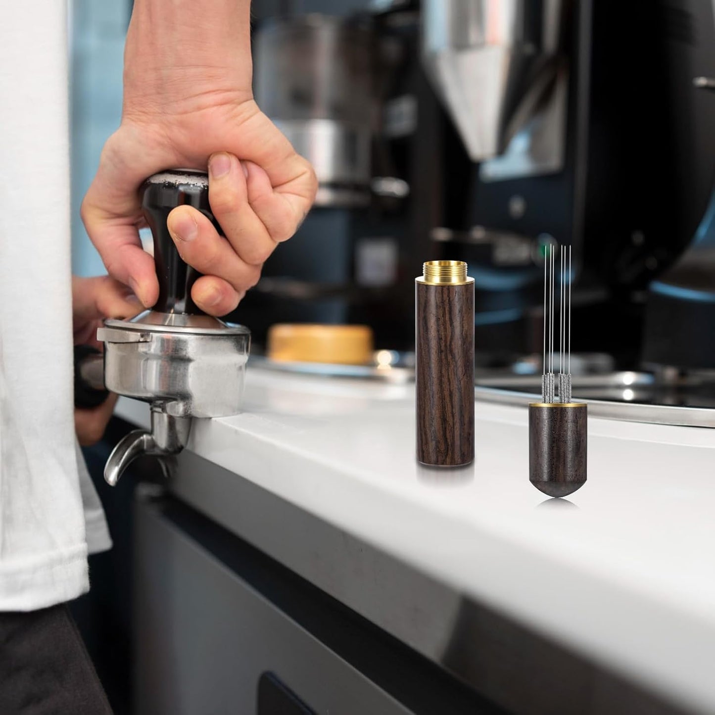 Espresso Needle Distributor,6 Needles 0.3mm Espresso Coffee Stirrer,Coffee Stirring Tool,Professional Barista Espresso Distribution Tool,Natural Wood Handle,Espresso Machine Accessories,Brown