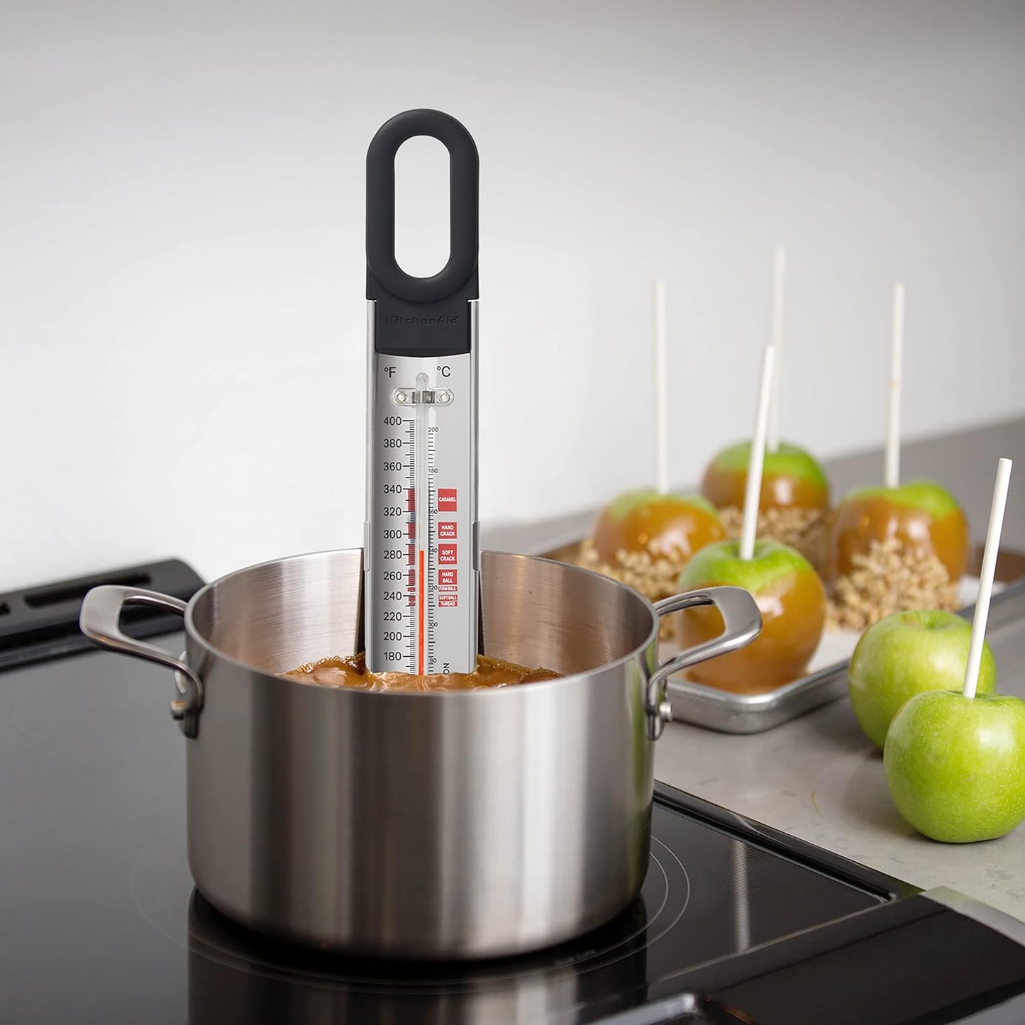 KitchenAid KQ907 Curved Stainless Steel Paddle Style Candy and Deep Fry Thermometer with pan clip, TEMPERATURE RANGE: 100F to 400F, Black
