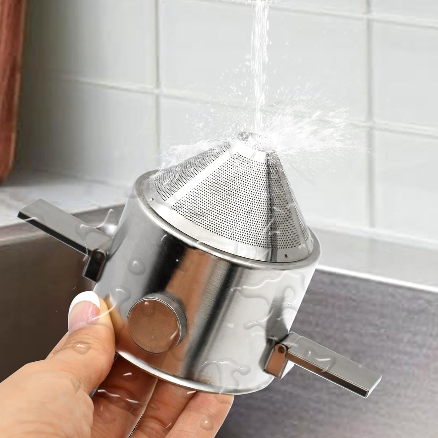 Collapsible Coffee Filter-Stainless Steel Camping Coffee Filter-Reusable Paperless Coffee Filter Canister Coffee Dripper-Coffee Filter Holder for Carrying Around While Camping