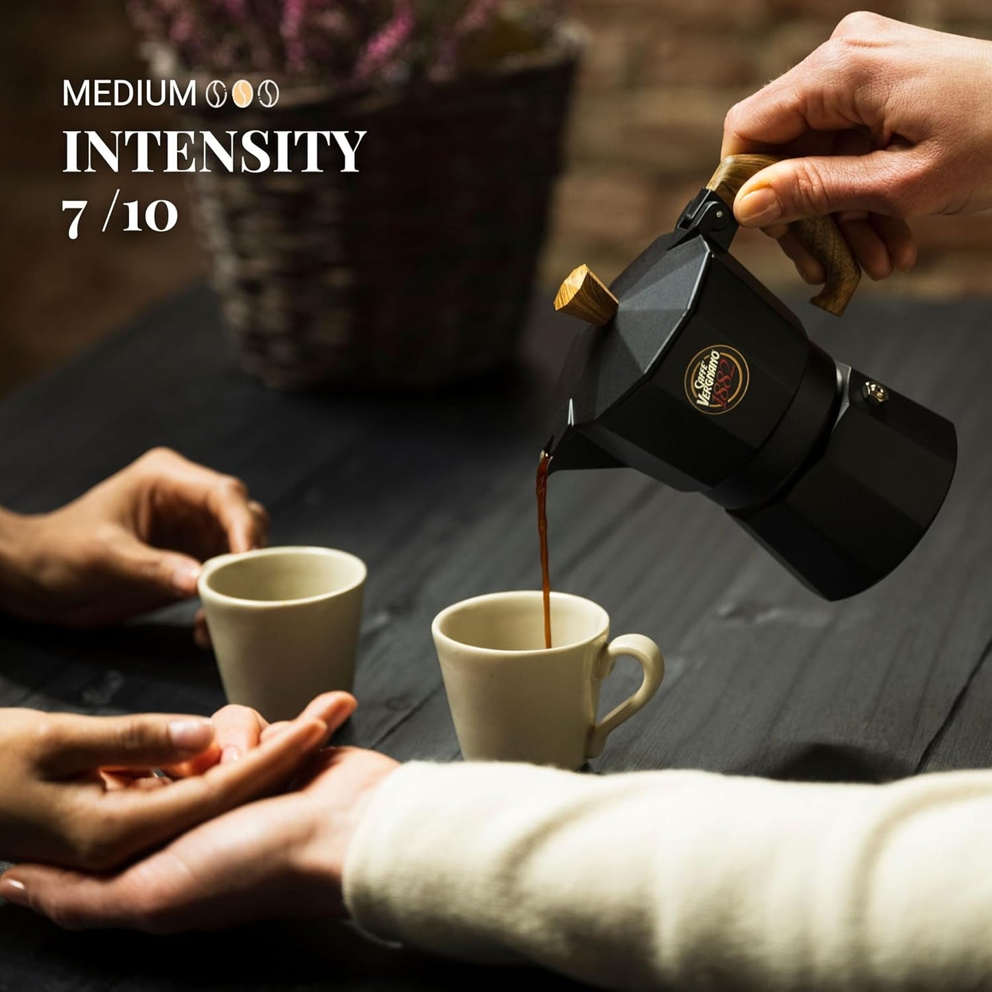 Caffe Vergnano 1882 Espresso Whole Bean Arabica Roast Coffee, 2.2 lb bag - Italian Medium Roast Coffee Beans with notes of Chocolate, Nuts & Caramel, Intensity 7/10-1000g Bag