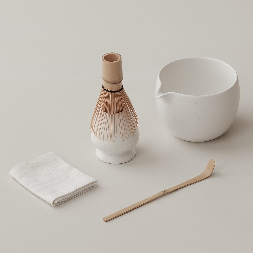 WENSHUO Matcha Whisk Set, Ceramic Matcha Bowl & Whisk Holder, Bamboo Accessory, Modern Design (Matte White, Pouring Spout)