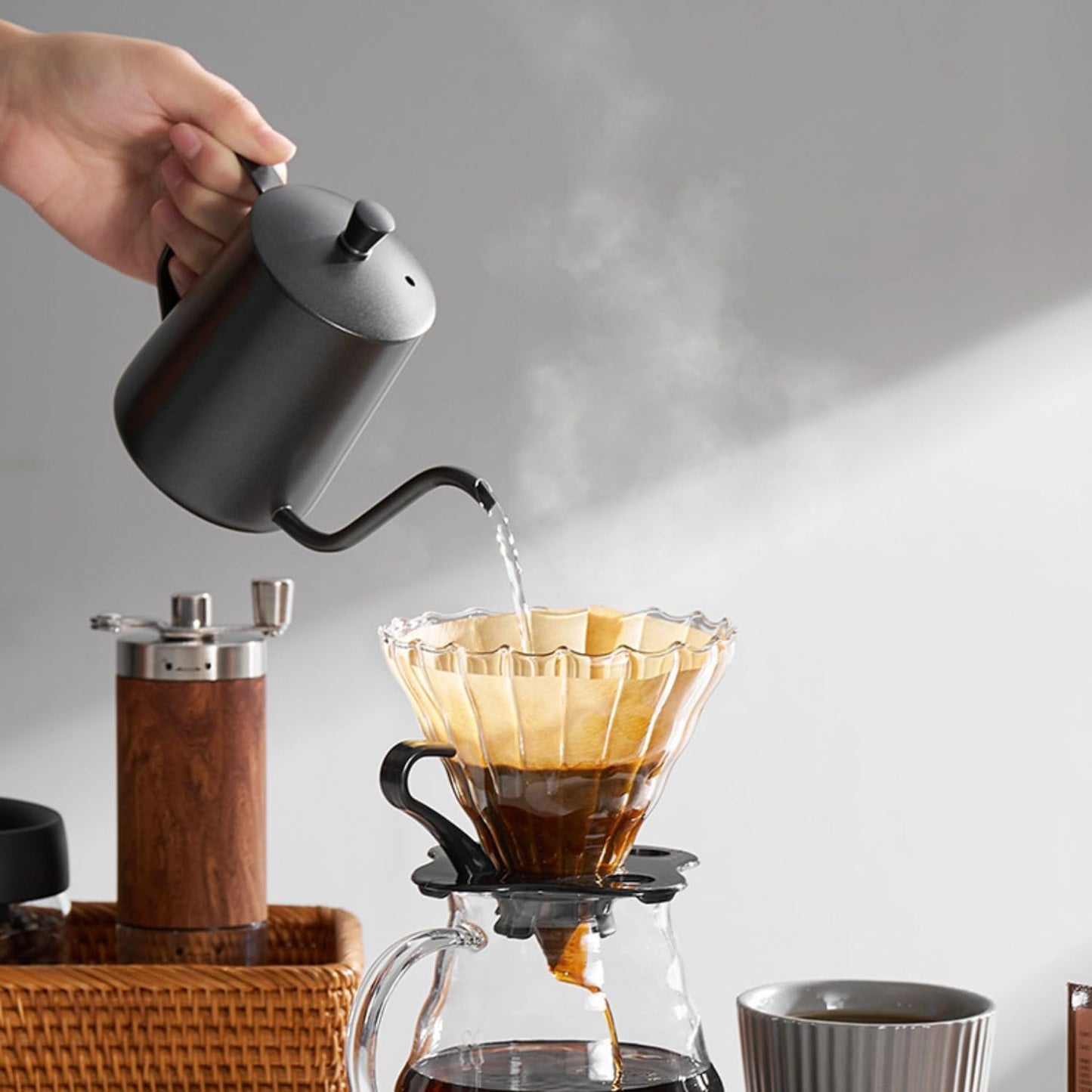 Cone Coffee Filters, 200pcs Unbleached Brown Paper, 2-6 Cup, Compatible with Hario V60 02, CHEMEX 3-cup Coffee Maker