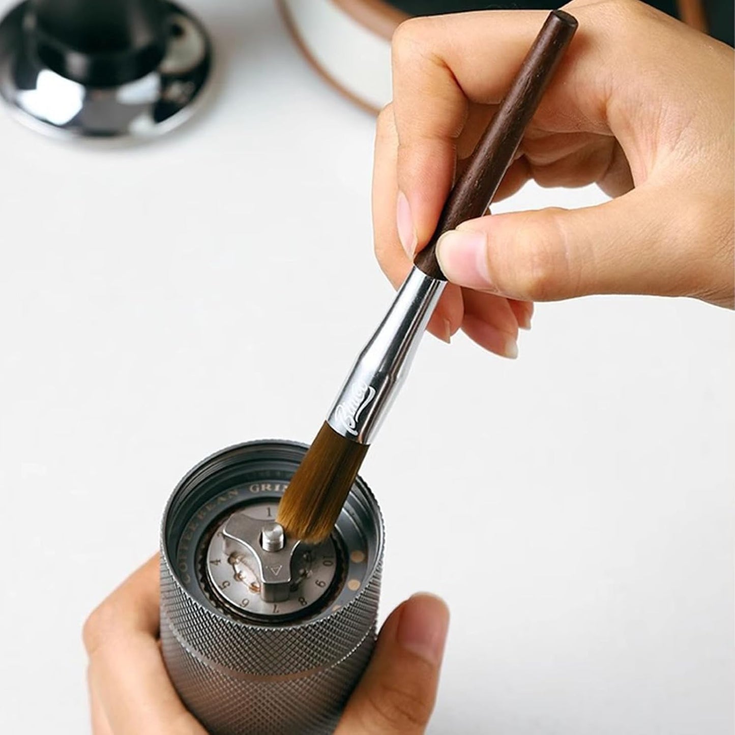 Coffee Brush,2pcs Espresso Brush+Coffee Scoop,Coffee Cleaning Brush,Coffee Grinder Brush Coffee Filter Cleaning Brush,Suitable for Espresso Machine with Grinder for Home,Espresso Machine Cleaning Set