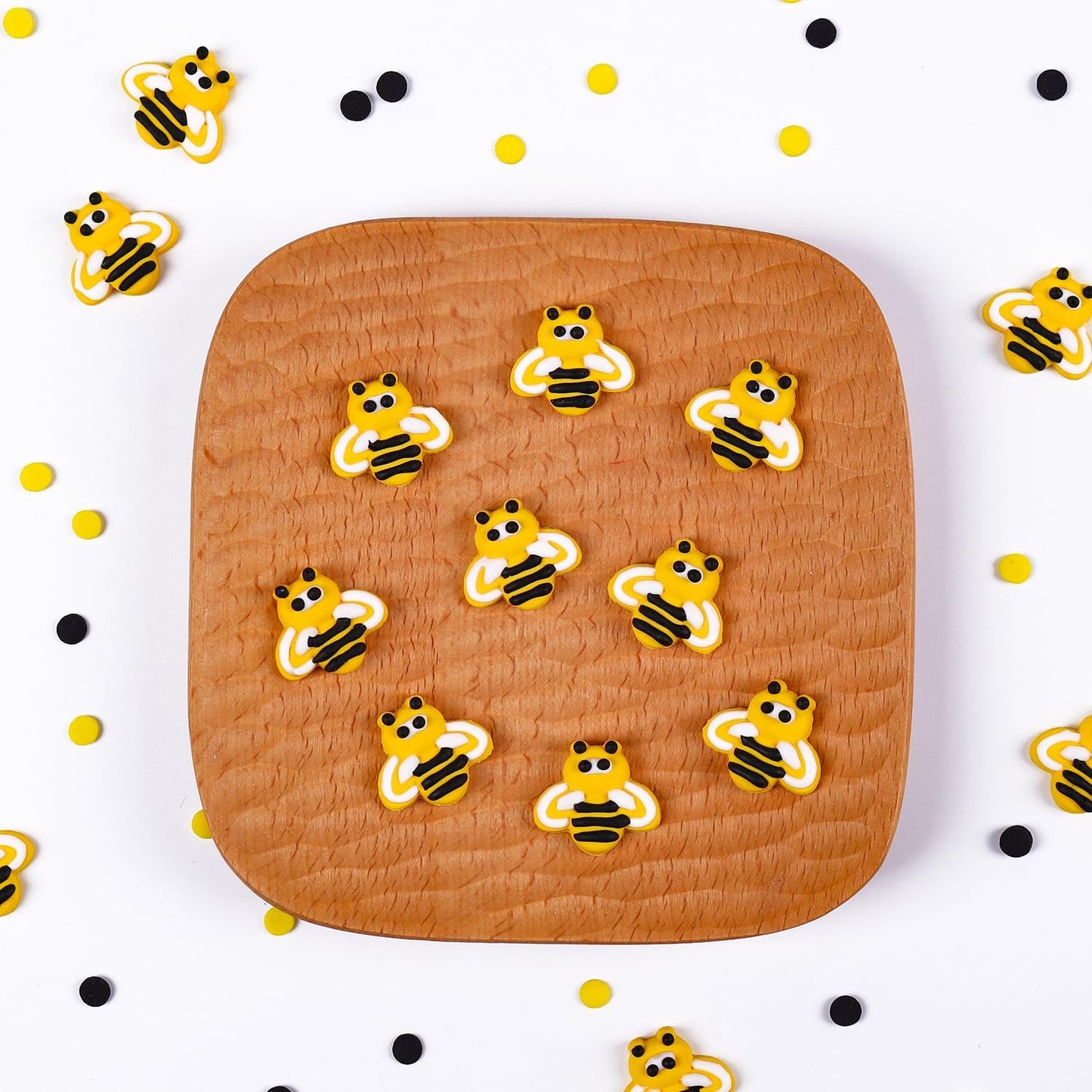Edible Bees Cake Decorations, 16 pcs Bee Cake Decorations, Edible Bee for Cupcakes, Ice Cream, Waffles, Cookies, Cake, Macaron