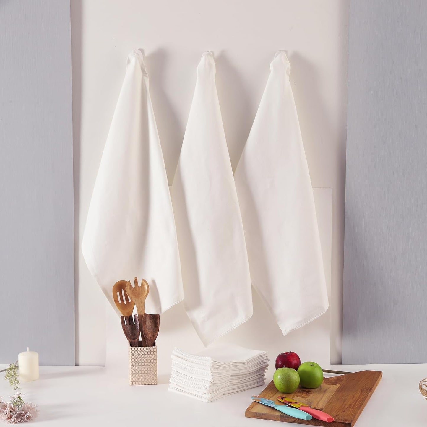 TARAN LIVING Kitchen Towels 100% Cotton Solid Kitchen Dish Cloths Decor Hand Towel Reusuable Dish Towel for Cleaning & Drying Tea Towels Set with Hanging Loop - 18"x 28" - White, Pack of 12