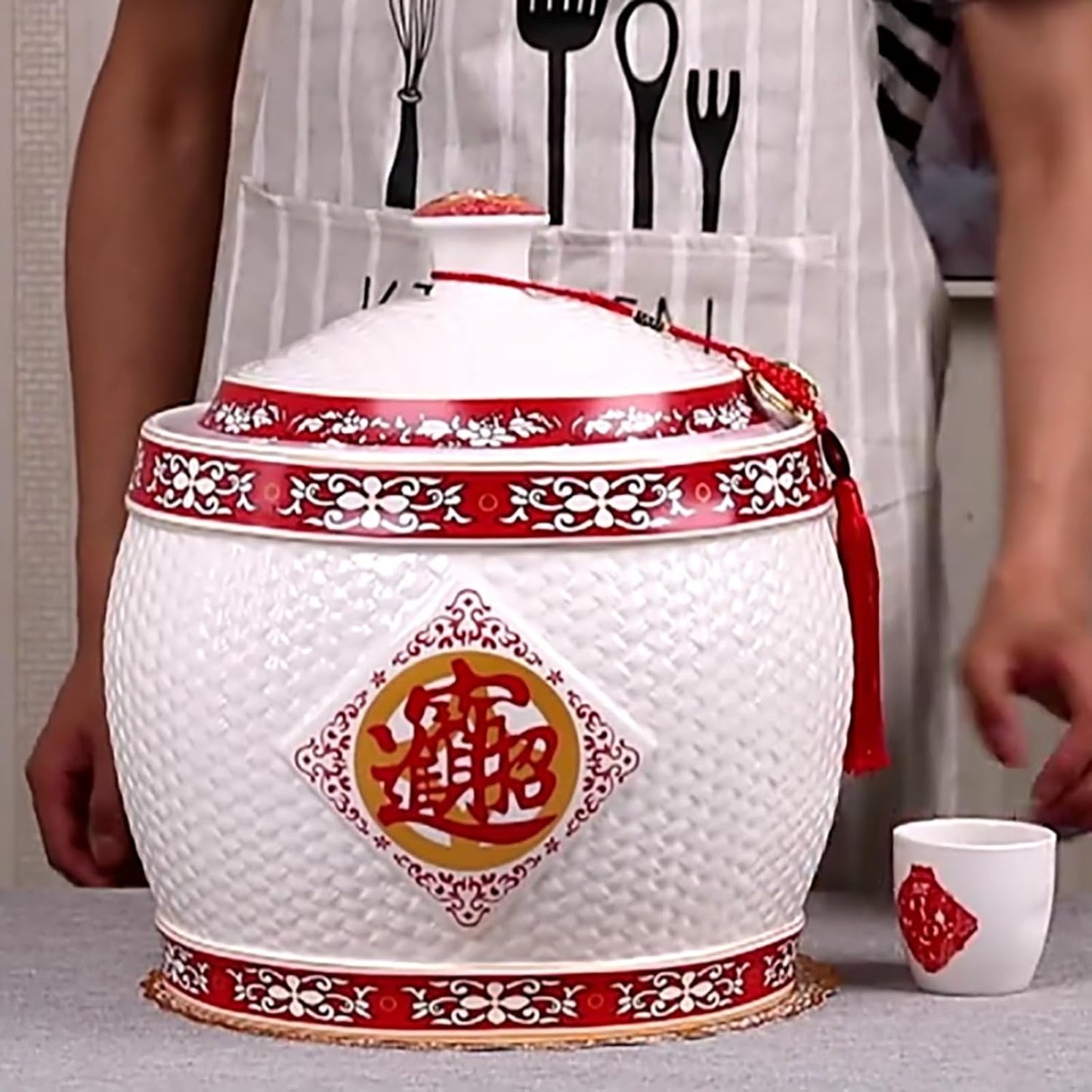 Chinese Sealed Large-Capacity Rice Pot, Ceramic Rice Bucket With Tassel Design, Grain Storage Ceramic Container, Rice Dispenser Airtight Storage Bucket For Grains Snacks Candy Coffee Beans Food(A,Capa