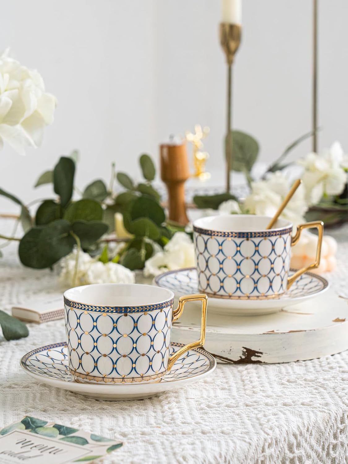 CwlwGO-European Style Ceramic Coffe Cup and Saucer Sets, 7 Oz Bone China Beautifully Glazed Blue Gold Tea Cup Set, Golden Spoon,Cappuccino, Latte, Suitable For Women's Gifts (4 pack)