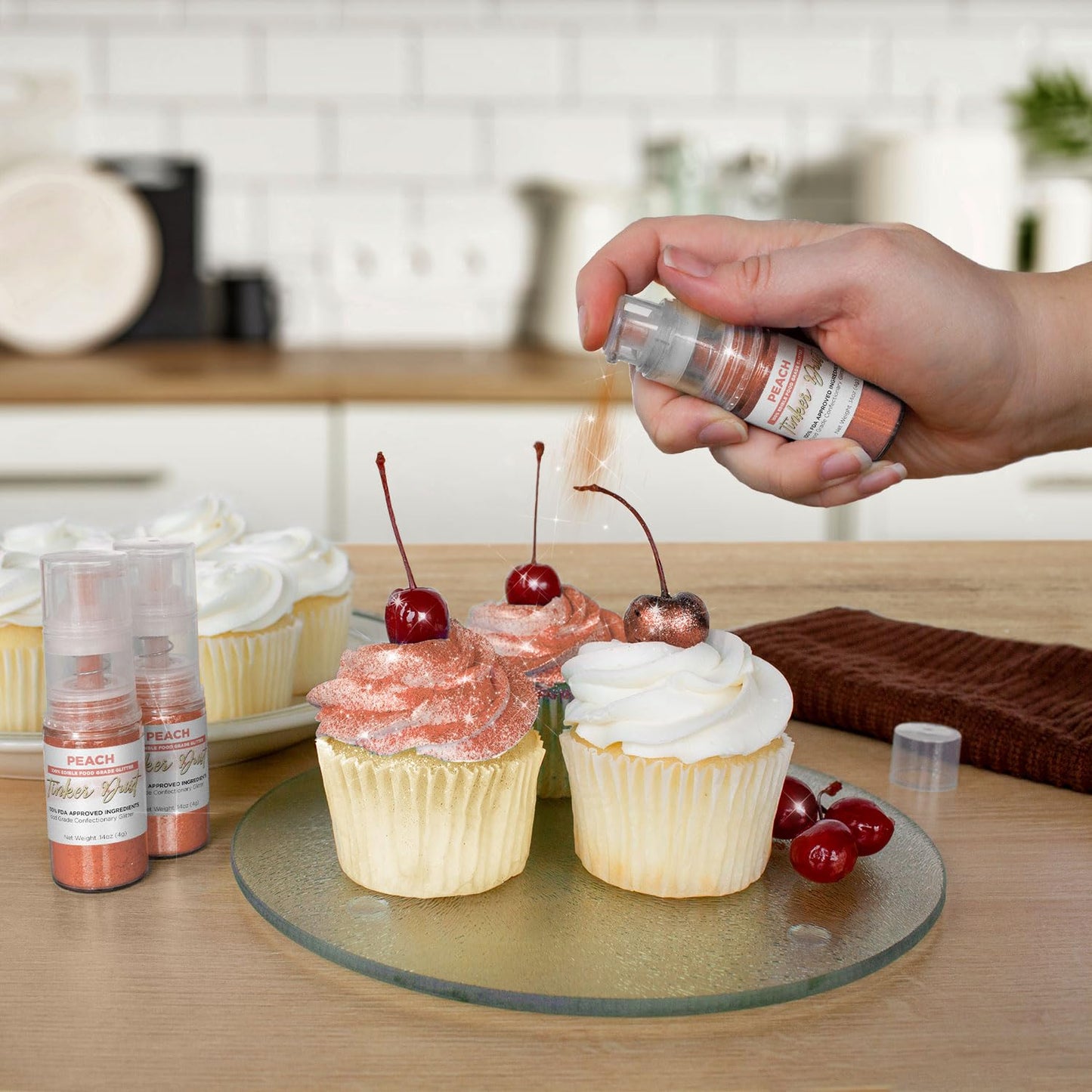 Bakell - Peach Tinker Dust (4g, 1x Mini Spray Pump) Edible Glitter for Food, Desserts, and Beverages!