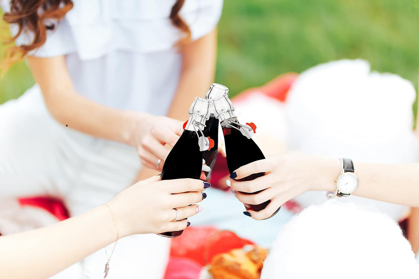 AYL Flip Top Glass Bottle [16 fl. oz./Pack of 6]– Swing Top Brewing Bottle with Stopper for Beverages, Oil, Vinegar, Kombucha, Beer, Water, Soda, Kefir – Airtight Lid & Leak Proof Cap – Clear