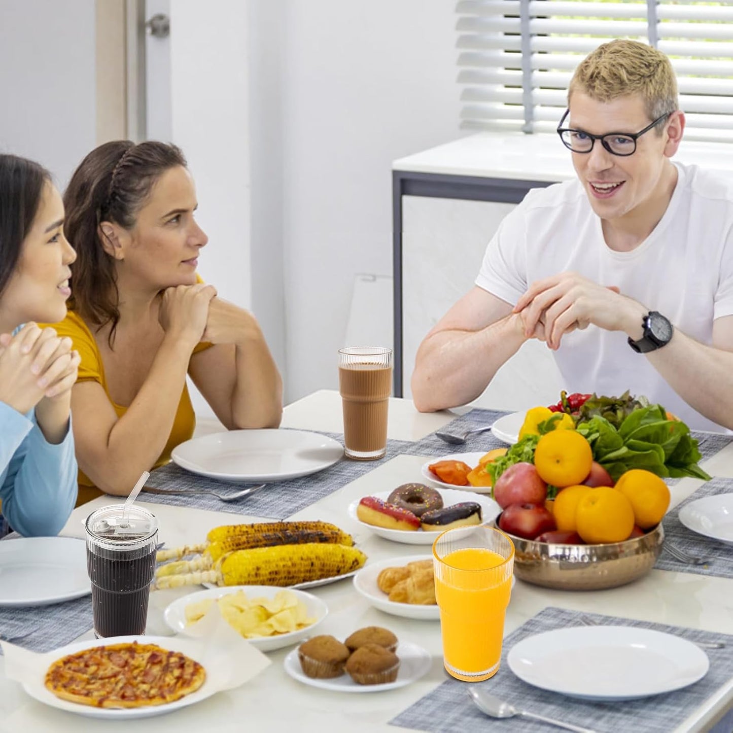 20oz Ribbed Glass Cups with Lids and Straws 2 Set, Vintage Glassware for Whiskey Cocktail Beer, Glass Tumbler, Iced Coffee Cups For Cold Drinks, Smoothie, Juice,Drinking (2)