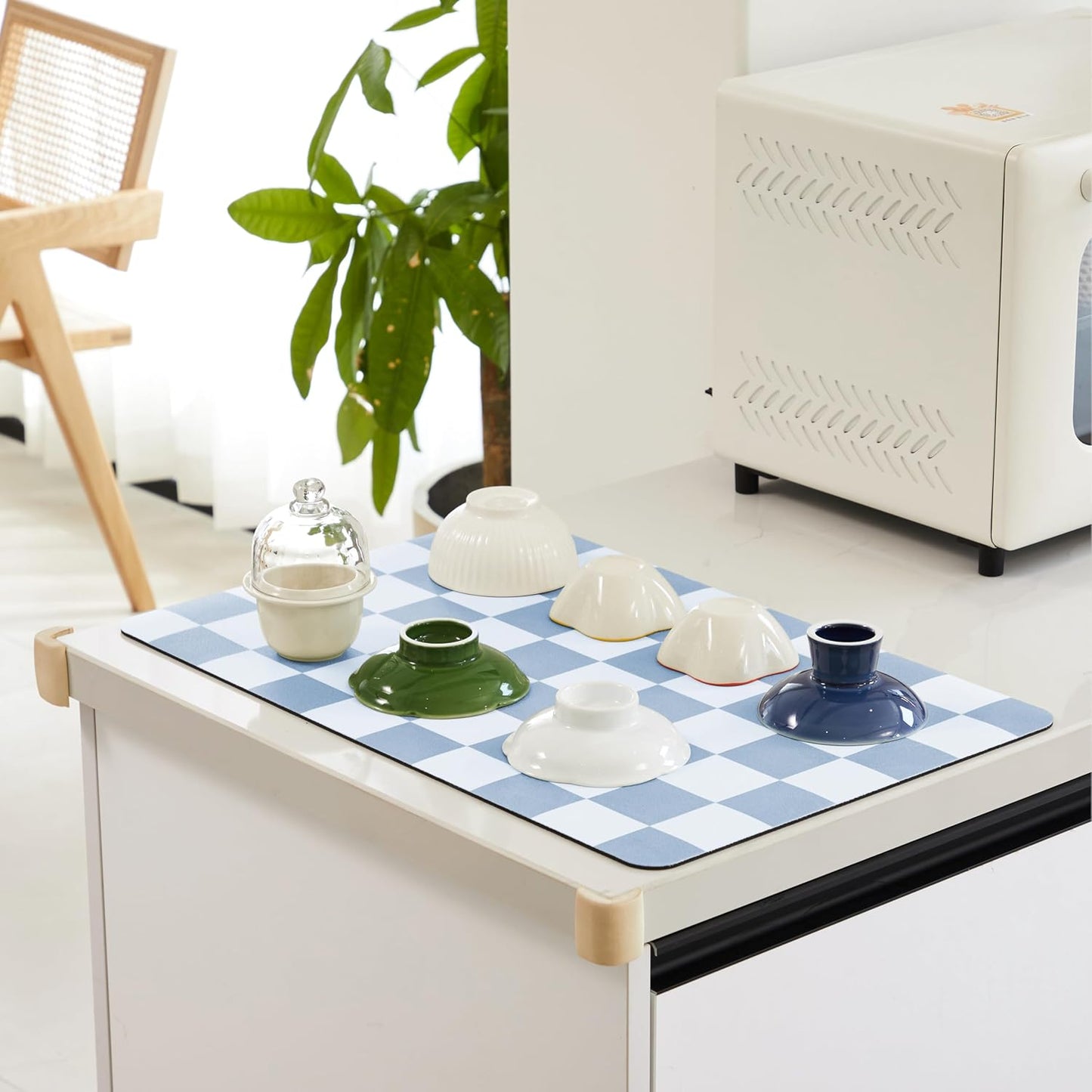 Checkered Dish Drying Mat for Kitchen Counter, Coffee Bar, Coffee Station Accessories, Retro Cute Aesthetic Modern Absorbent Drainer Mat Kitchen Drying Mat Easy Clean, Blue 16" x 24"