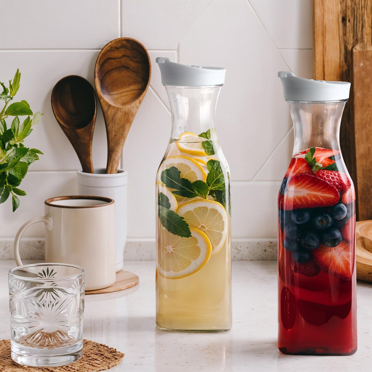 GUSTO [50 oz - 4 Pack] Plastic Carafe with Lid, Large Capacity Square Base - Clear Pitcher with Flip Top Lid, Easy-Pour Spout Juice Containers with Lids, Hand Wash Only - Perfect for Mimosa Bar