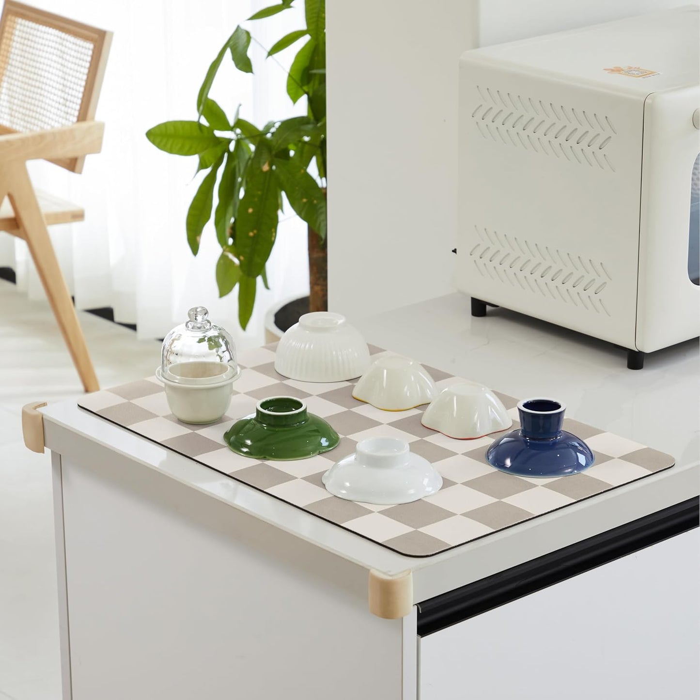 Checkered Dish Drying Mat for Kitchen Counter, Coffee Bar Station Accessories, Retro Cute Aesthetic Modern Absorbent Drainer Mat Kitchen Drying Mat Easy Clean, Khaki 12" x 19"