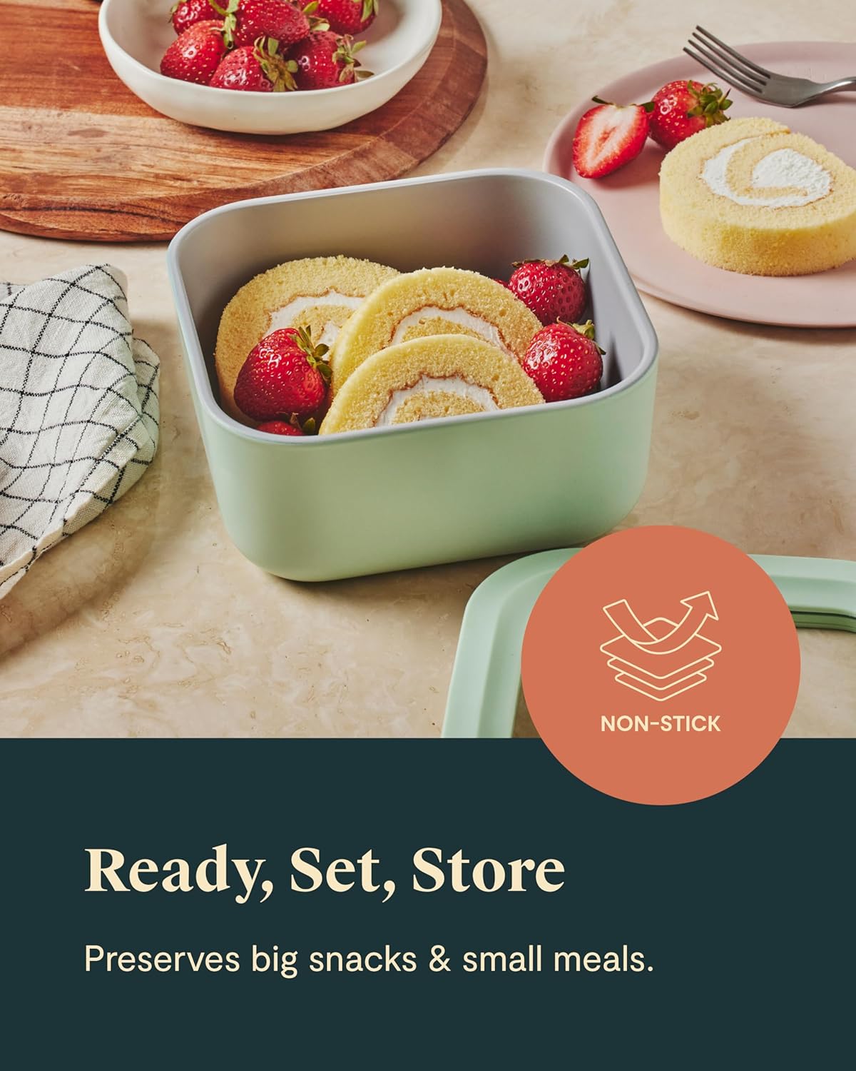 Caraway Glass Food Storage, 4.4 Cup - Ceramic Coated, Non-Toxic, Non-Stick Lunch Box With Glass Lids - Easy to Store, Dishwasher, Oven, & Microwave Safe - Sage