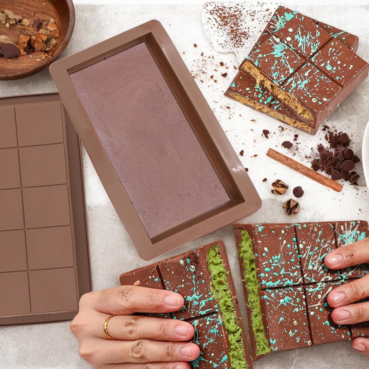 6-Piece Set Dubai Chocolate Bar Mold, Non-Stick Chocolate Molds Silicone, 100% Food Grade Silicone Candy Bar Mold, Changeable Shapes, Easy to Demould, for Pistachio Wax Melting Rectangle, with Brush*1