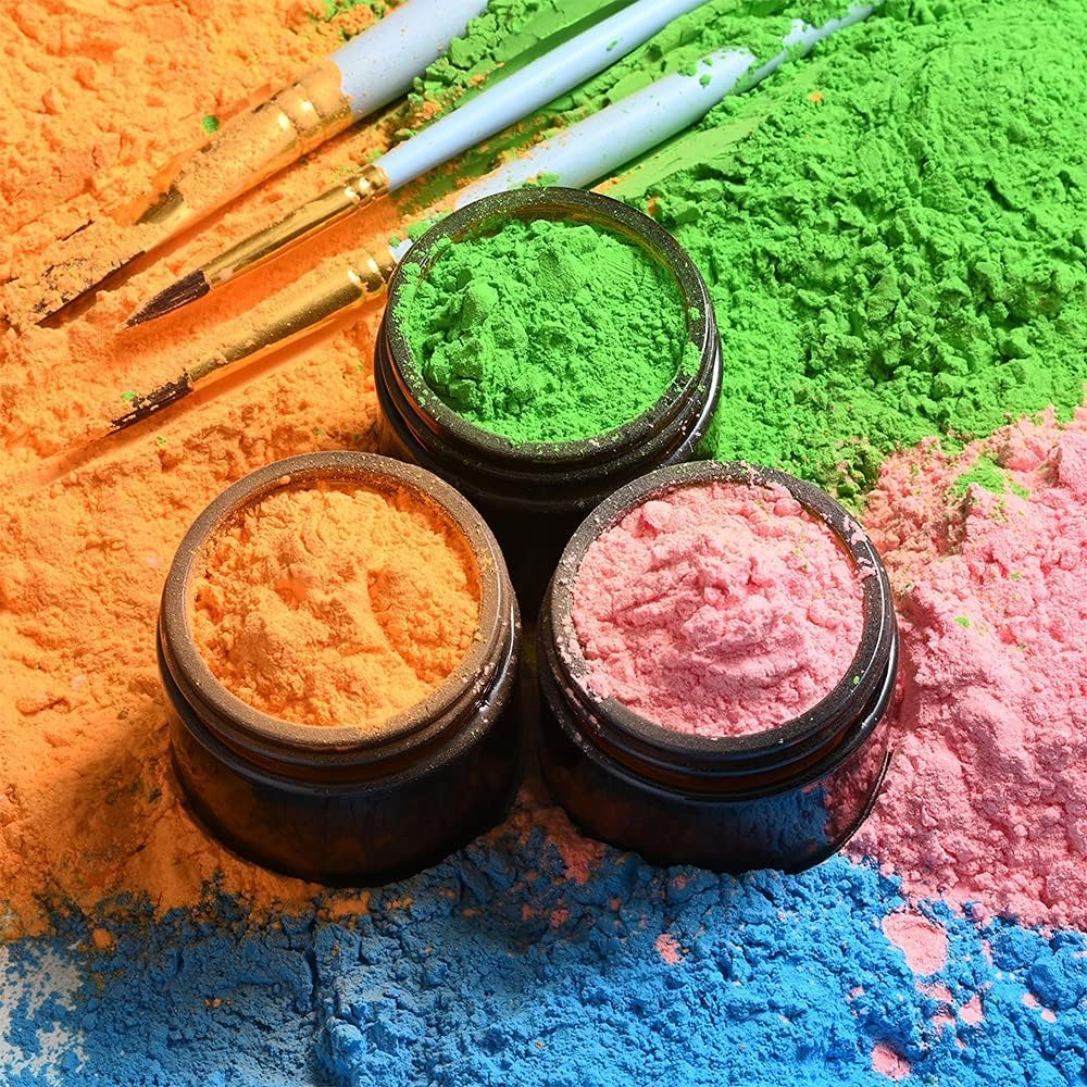 2 oz Round Amber Glass Jars, Bumobum 70 pack Cream Jars with Black Lids, Black and White Labels & Inner Liners, Empty Cosmetic Containers for Cream, Lotion