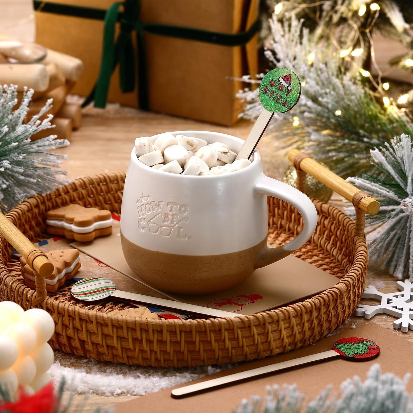 Jinei 120 Pcs Christmas Coffee Stirrers Stir Sticks Natural Wooden Stir Sticks Disposable Drink Stirrers for Stirring Hot Chocolate Milkshake Restaurant Home Office