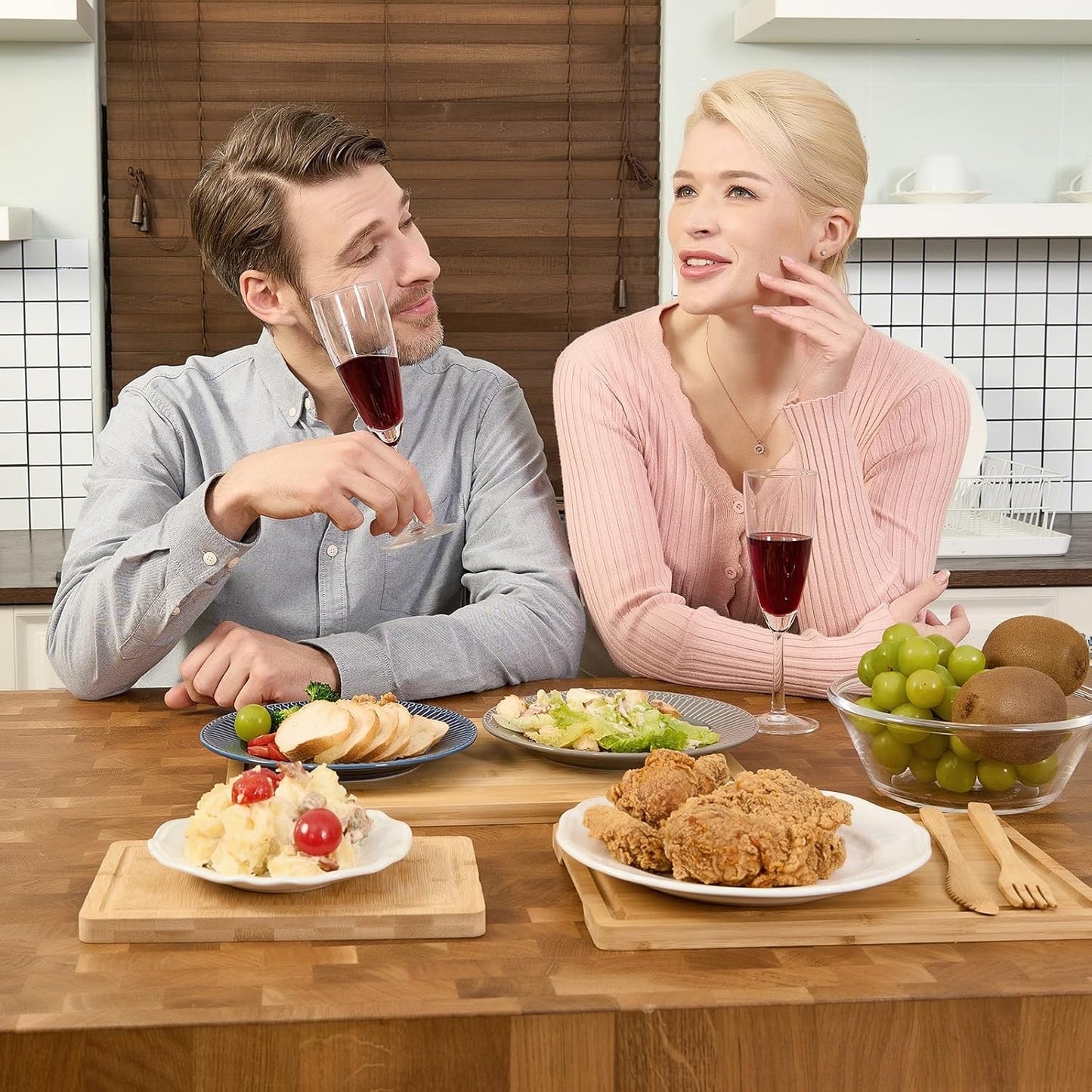 Bamboo Cutting Boards for Kitchen, Wood Cutting Board with Holder, Bamboo Cutting Board Set Reversible with Juice Grooves for Meat Cheese Fruit and Vegetables (Four Piece Set)