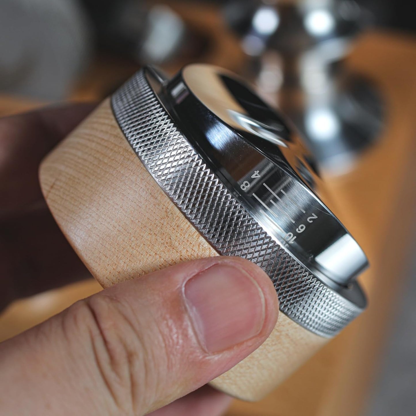 Espresso Distribution Tool 58.5mm Maple Coffee Distributor Adjustable Depth Stainless Steel Espresso Leveler Premium Espresso Machine Accessories For Coffee Bar