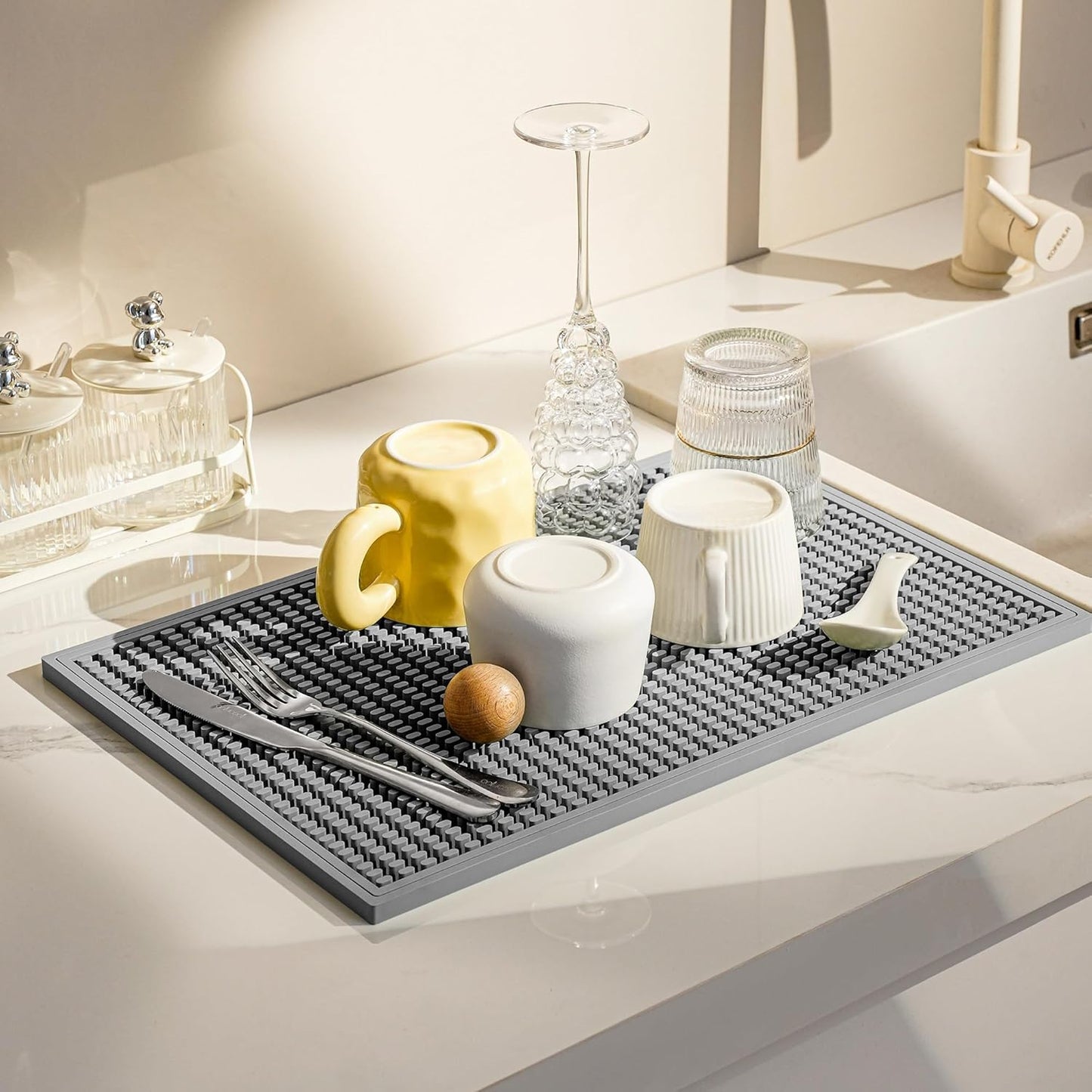 dish drying mat - 18" x 12" Grey silicone drying mat , kitchen counter dish drying mats,rubber dish drying mat, Applies to bar mat、coffee mat