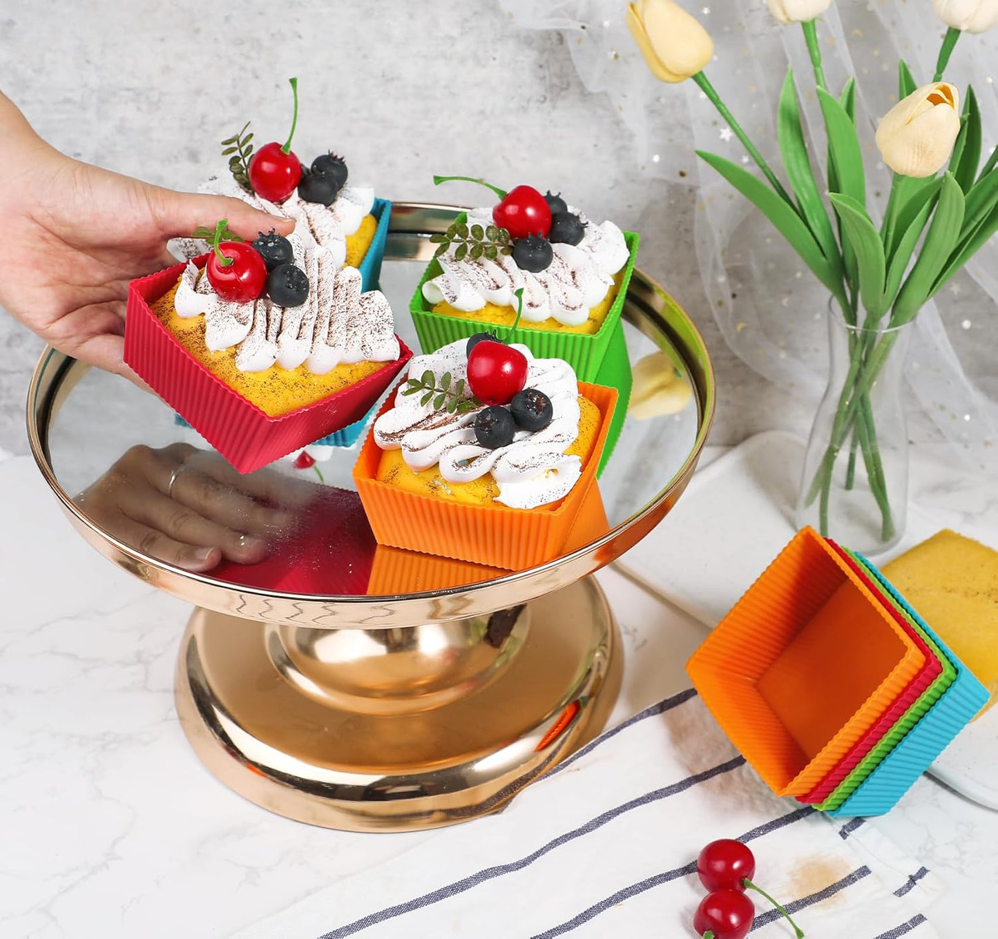 Webake 3.5 Inch Jumbo Baking Cups Reusable Silicone Square Cupcake Liners Non-stick Muffin Brownie Cake Mold (Pack of 8)