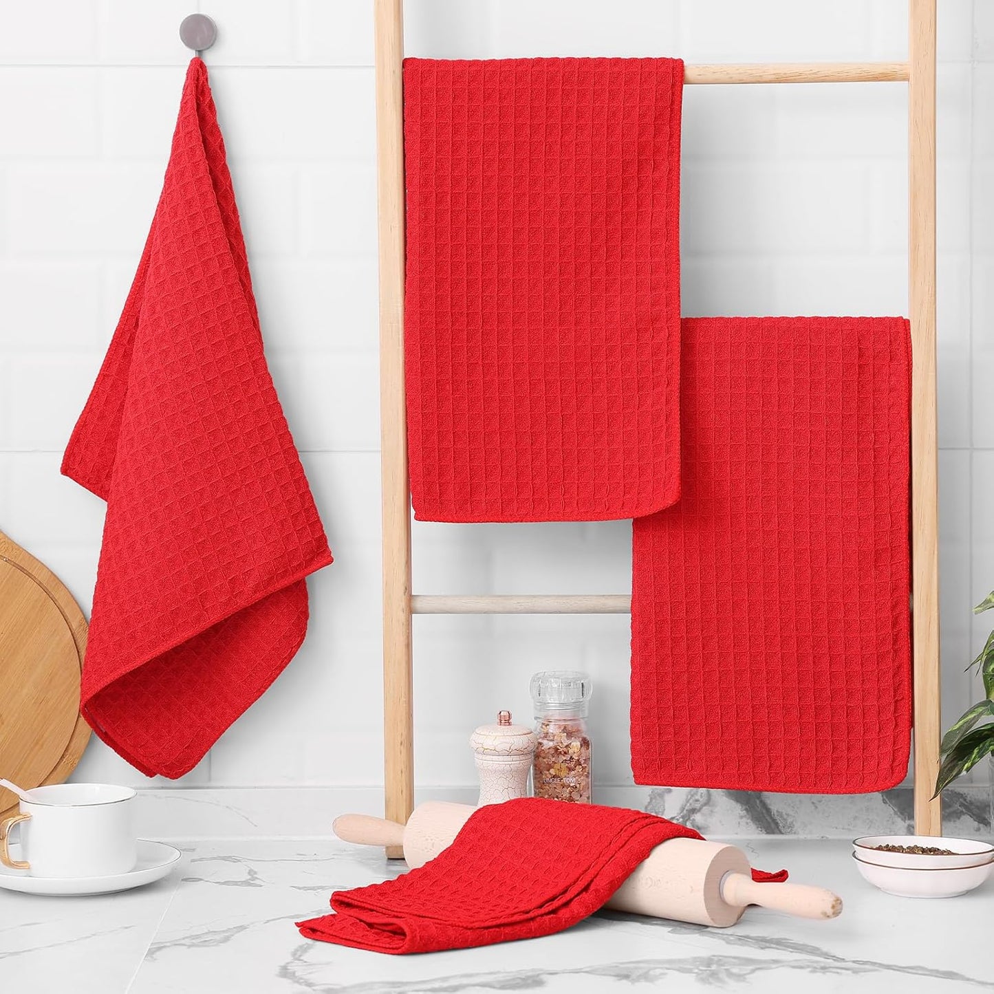 Homaxy Microfiber Waffle Weave Kitchen Towels, 16 x 28 Inch Ultra Absorbent and Solid Color Dish Towels, 4 Pack, Red