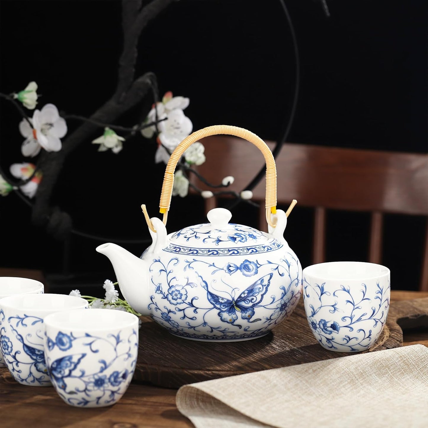 fanquare Chinese Blue and White Porcelain Tea Set with 1 Teapot Set, 6 Tea Cups, Butterfly Pattern Asian Japanese Tea Sets for Adults