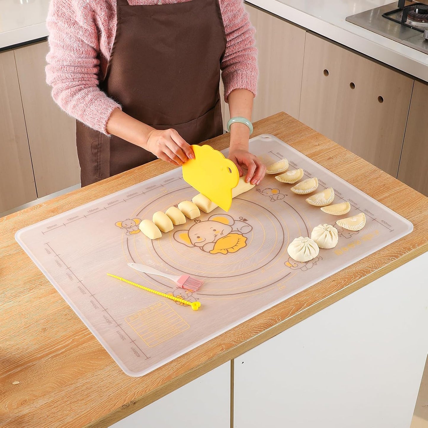 Dough Mat for Counter, 27.6x19.7 Inch Large Silicone Baking Pastry Mats for Rolling Dough, Thickened Non-Slip Non-Stick Heat Resistant Fondant Pizza Cookies Mat, with Measurements