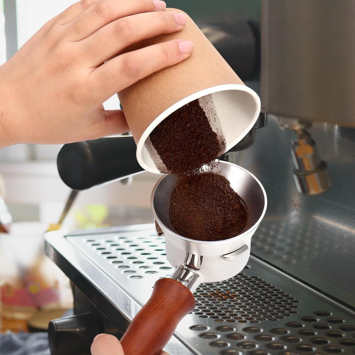 51mm Silver Magnetic Dosing Funnel, Lightweight Coffee Machine Dosing Ring with 9 Magnets, Aluminum Espresso Funnel, Ultra-Strong Adsorption Force