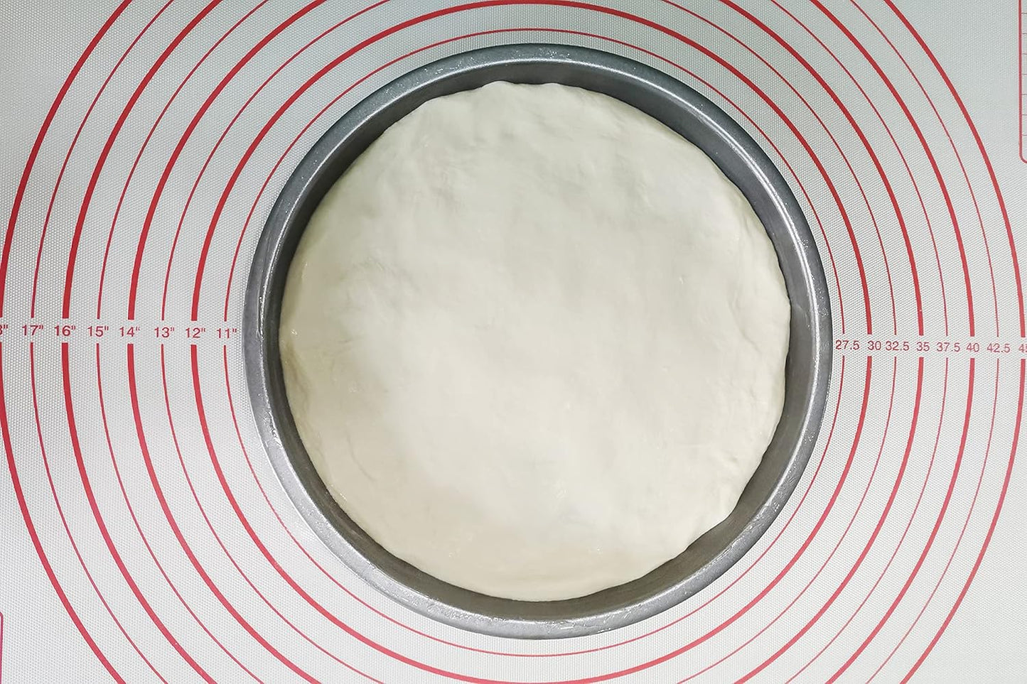 Yansumi silicone pastry non stick baking mat with measurement fondant mat with three sizes for silicone baking mat, counter mat, dough rolling mat,fondant/pie crust mat. (L,24"L x 16"W,Red)