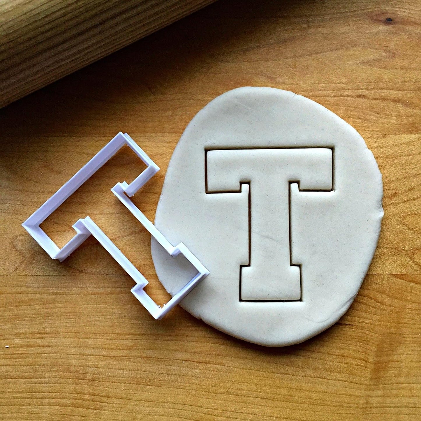 Sweet Prints Inc Varsity Letter T Cookie Cutter - Dishwasher Safe (Large: 5")